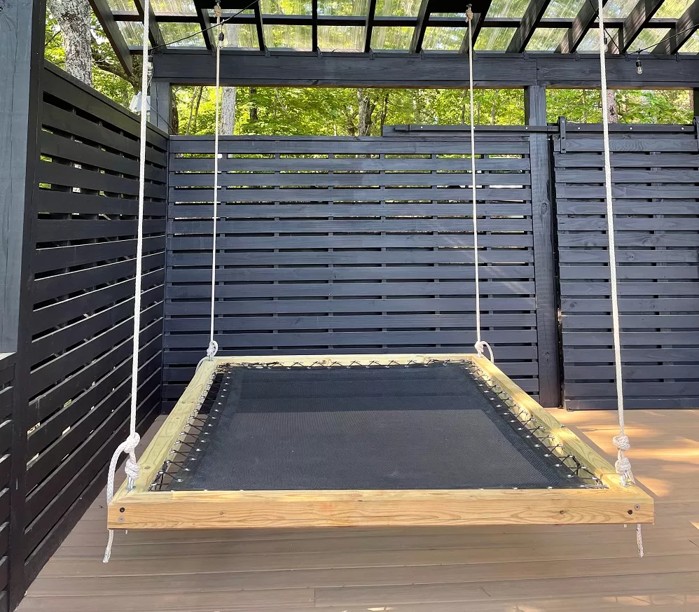 Hanging Daybed with ComfortMesh