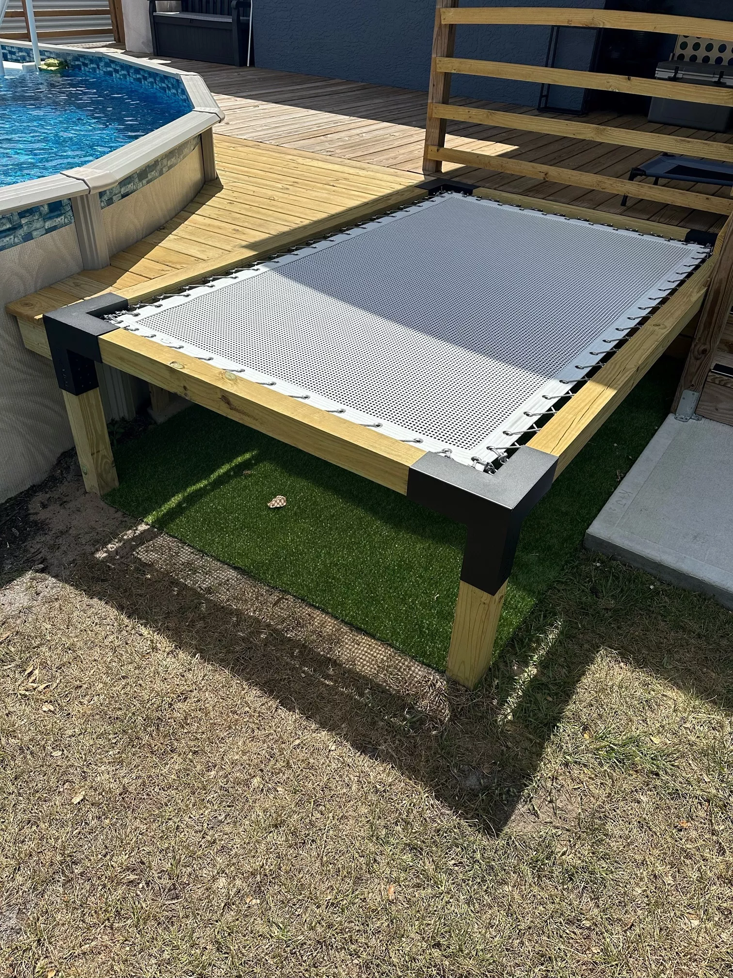 Customer Fabricated Garden Bed with Square Hole Mesh