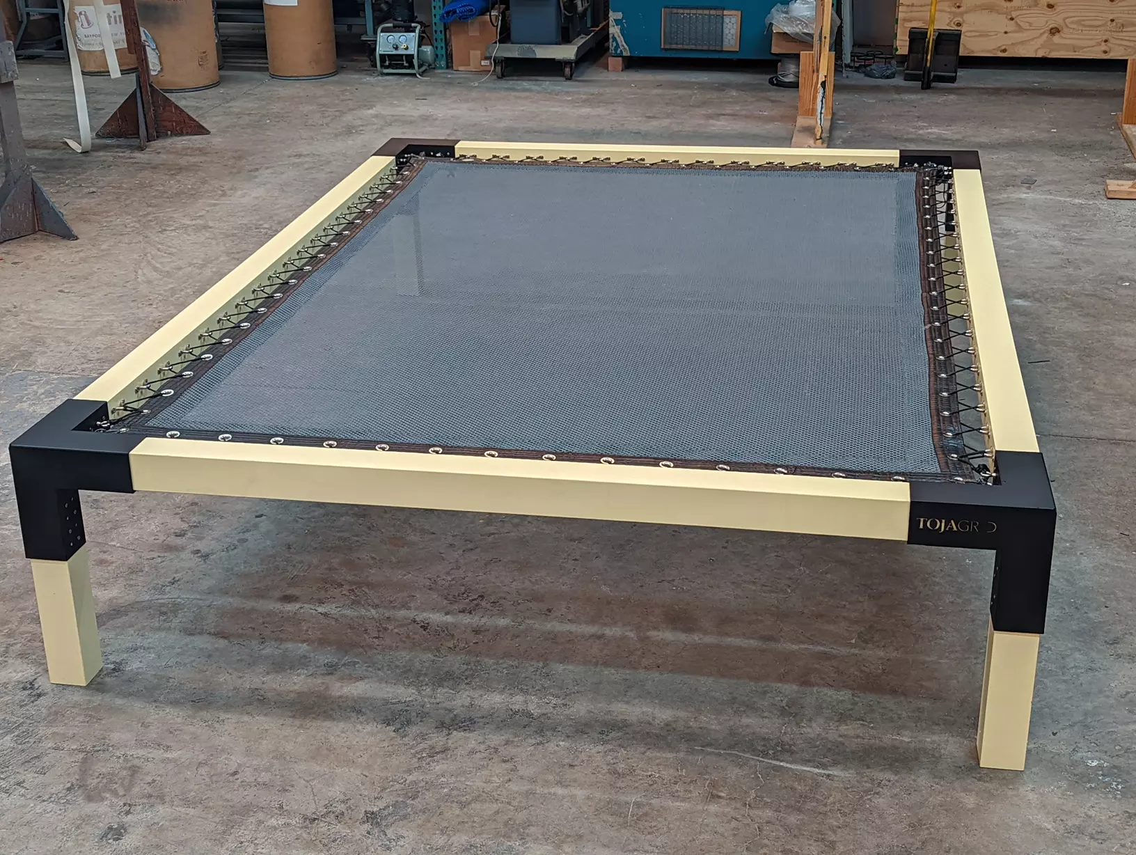 Florida King Garden Bed, Fabricated from Kit, Dusky Gray ComfortMesh with Black Perimeter